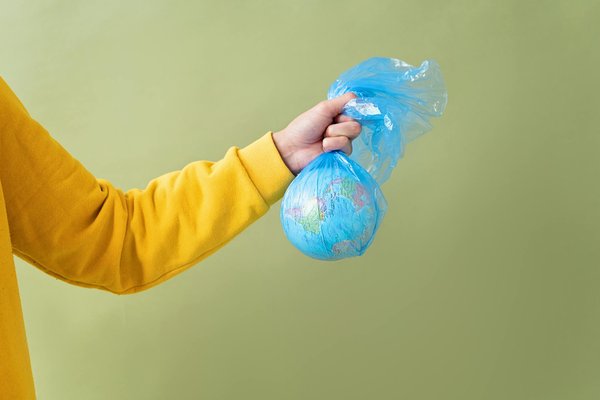 Les défis de la précarité sanitaire à l'échelle mondiale : Un regard approfondi